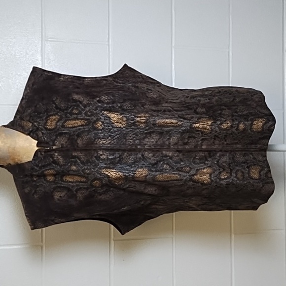 Soft Sueded Snake Print Pocketed Zip Front Lined Vest Extra Large - Picture 4 of 14